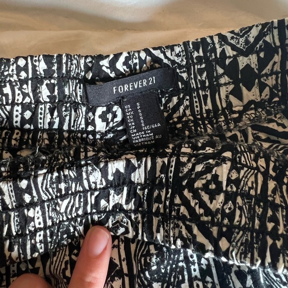 Patterned Shorts - Picture 2 of 2